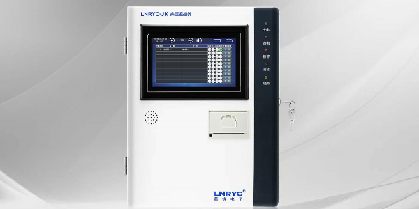 余压控制主机是安装在什么位置的？